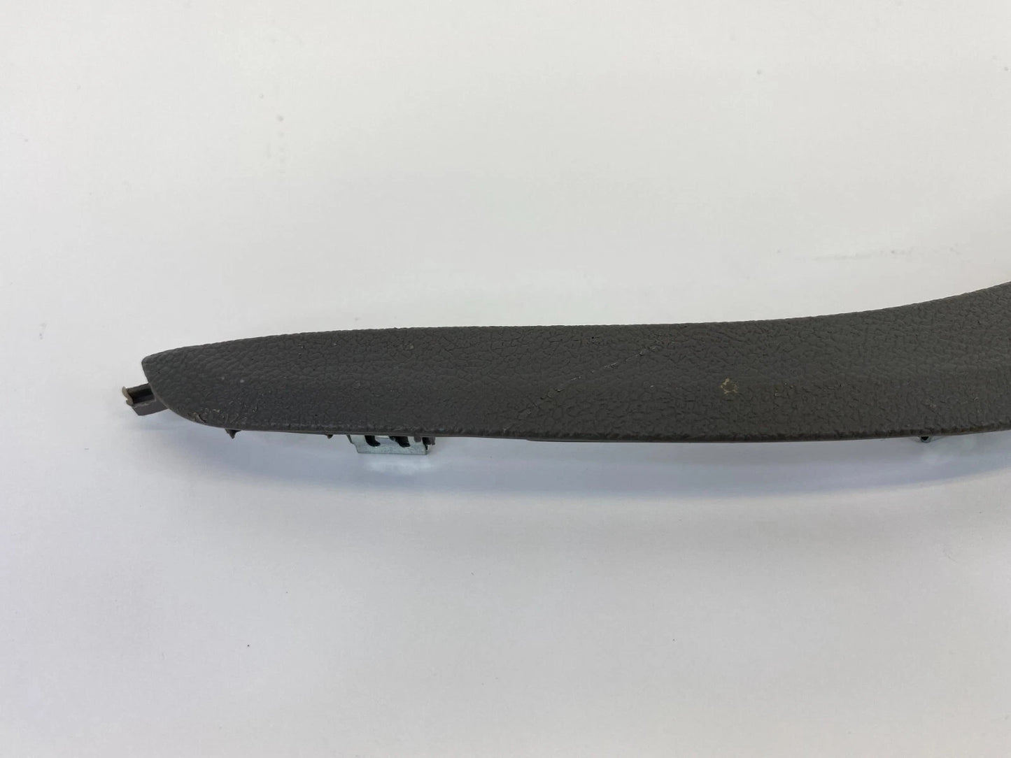 13-15 CHEVROLET MALIBU REAR RIGHT SIDE DOOR PULL HANDLE COVER BEZEL TRIM OEM