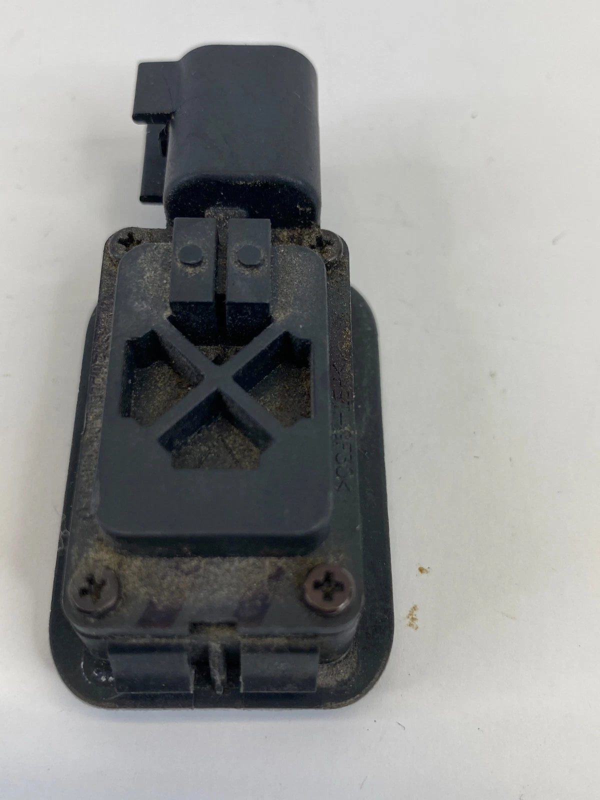 08-14 FORD ESCAPE TRUNK DECK LID BACK DOOR RELEASE SWITCH BUTTON 1L2T-14K147-AA