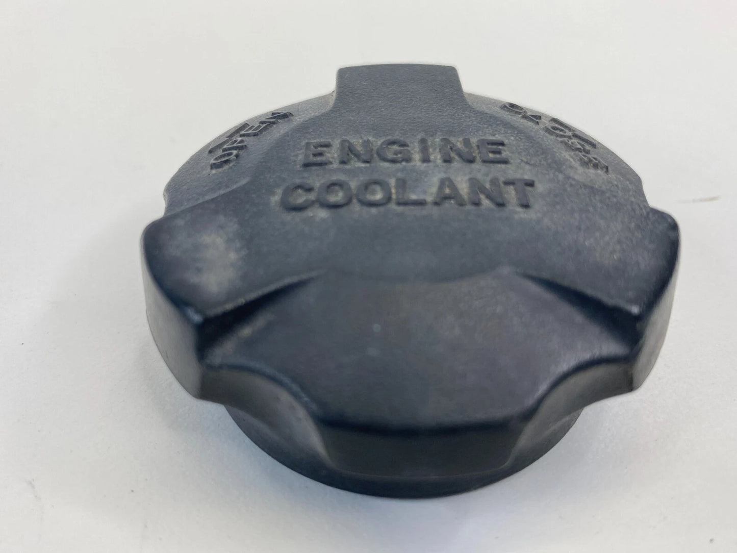 10 11 KIA SOUL 11-16 SPORTAGE ENGINE COOLANT OVERFLOW BOTTLE RESERVOIR CAP OEM