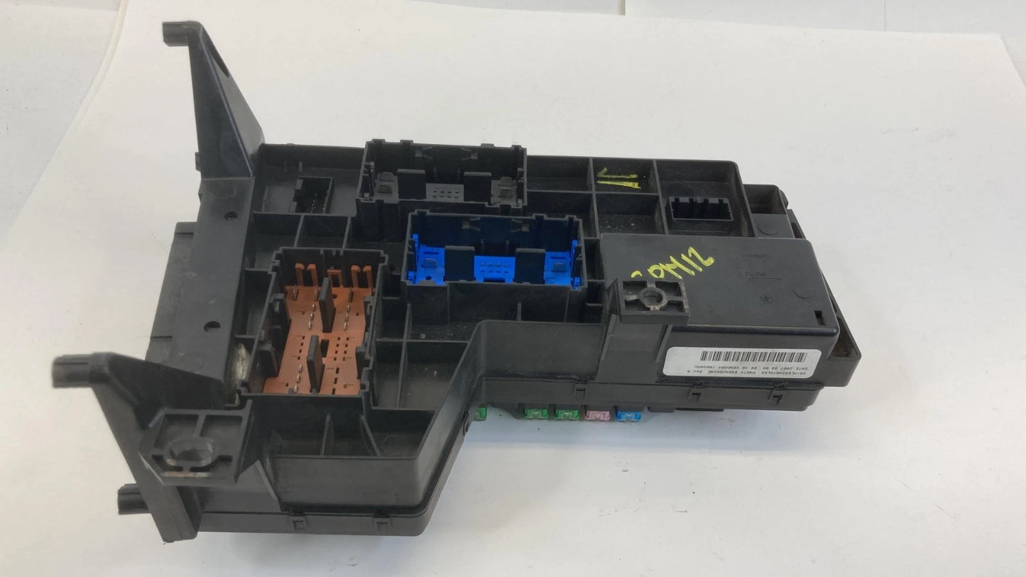 2007 2008 DODGE DAKOTA ENGINE FUSE BOX RELAY POWER MODULE 04692092AE OEM