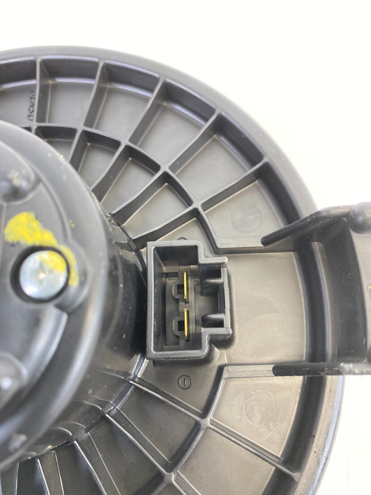 2013-2020 Ford Fusion A/C Heater Fan Blower Motor Assembly AY272700-6220 OEM