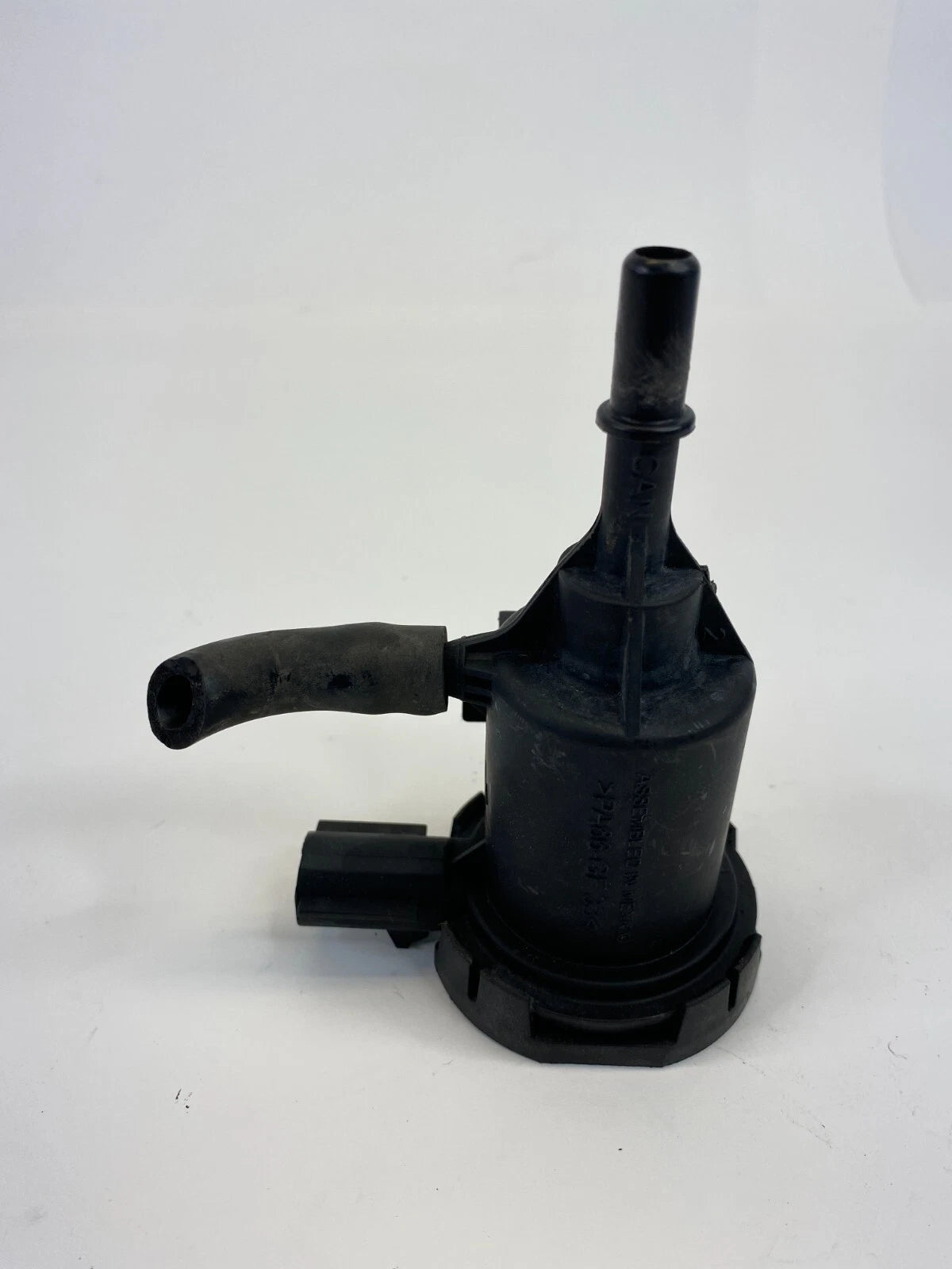 09-12 DODGE CALIBER VACUUM PURGE SOLENOID FUEL VALVE VAPOR CANISTER 4891741AA