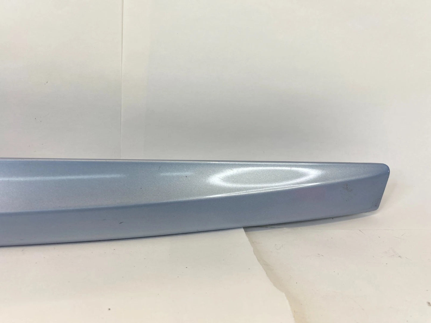 2012-2017 HYUNDAI ACCENT SEDAN TRUNK LID GARNISH FINISH TRIM MOLDING OEM