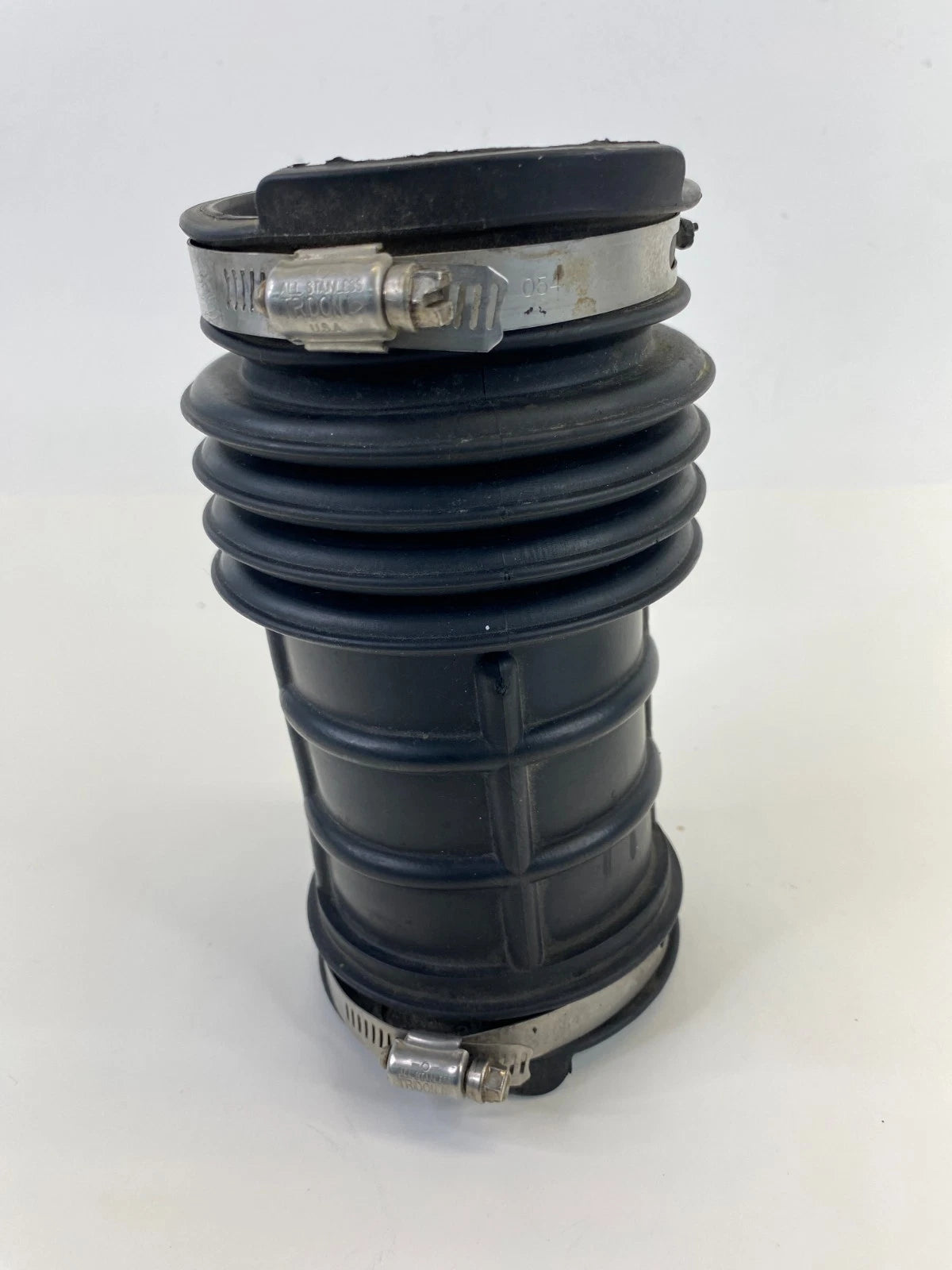 2010-2019 FORD TAURUS 3.5L A/T AIR CLEANER INTAKE HOSE DUCT AA53-9F805-AE OEM