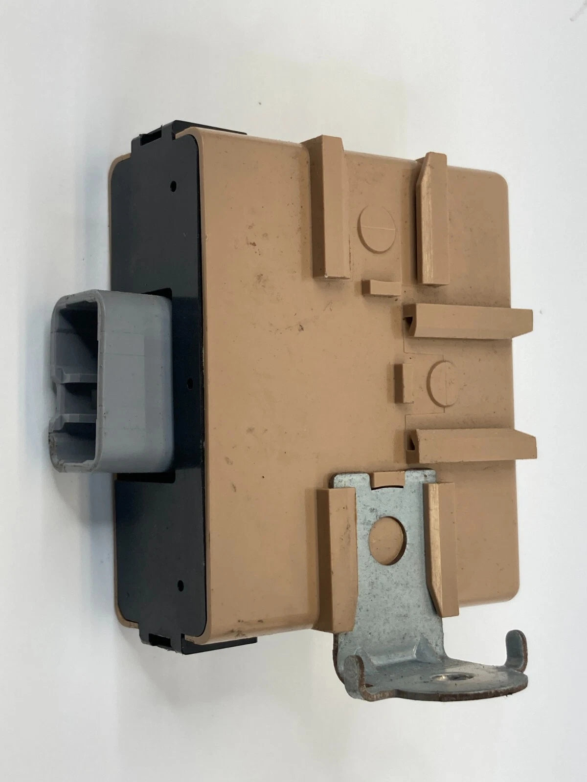 1996-2002 TOYOTA 4RUNNER ANTENNA RELAY COMPUTER CONTROL MODULE 85914-35010 OEM