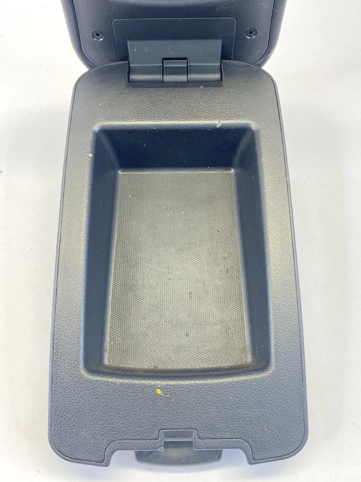 2010-2013 KIA FORTE CENTER CONSOLE ARMREST ARM REST TOP LID COVER ASSY OEM