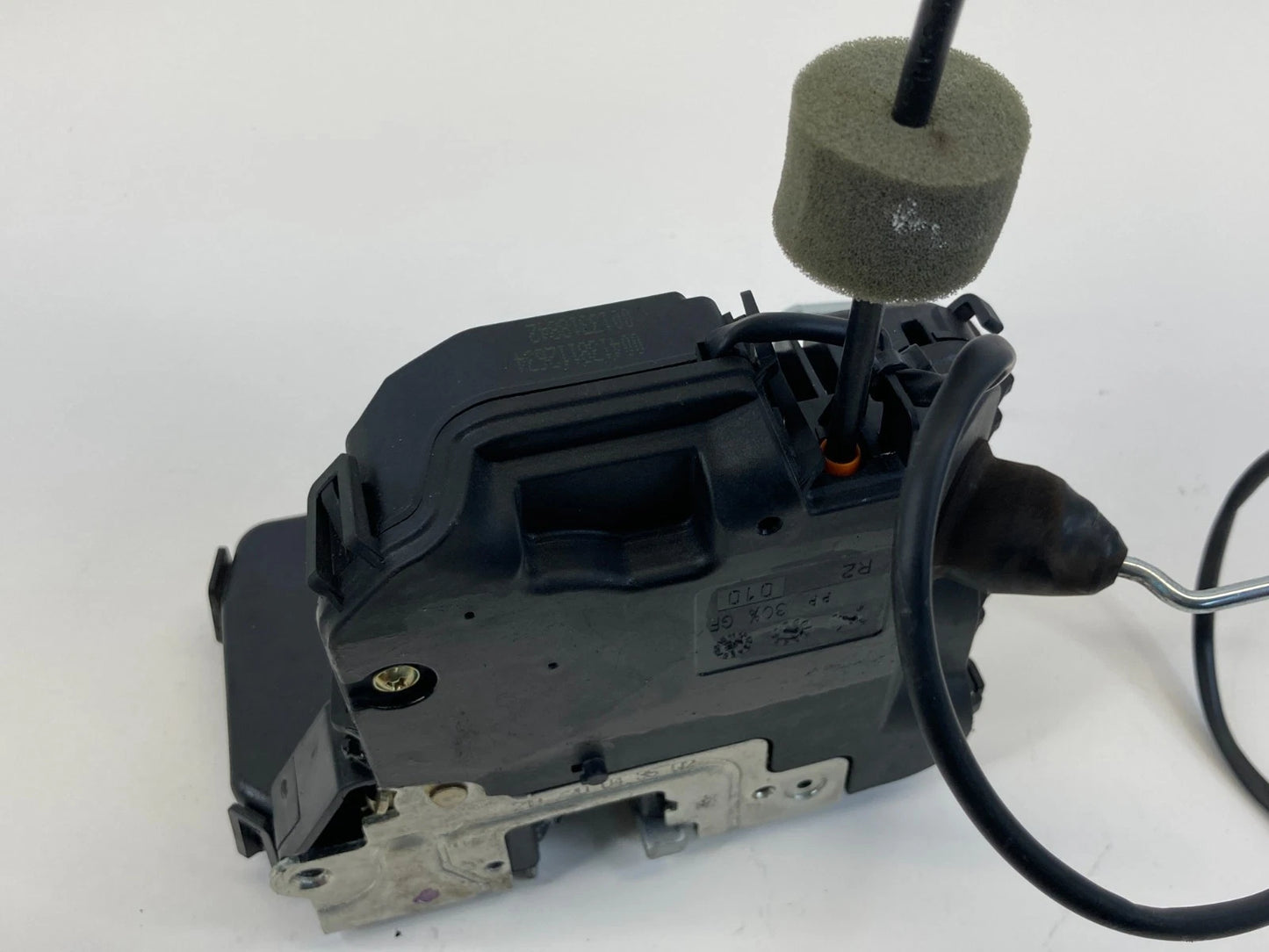 2006 MERCEDES CLS500 FRONT RIGHT PASSENGER DOOR LOCK LATCH ACTUATOR OEM