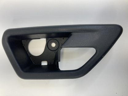 2009 2010 Dodge Journey Front Right Interior Door Handle Bezel Trim 100000254