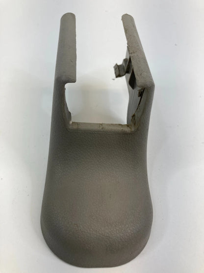 2009-2011 HONDA CIVIC REAR RIGHT SEAT RAIL TRACK OUTER BOLT TRIM COVER
