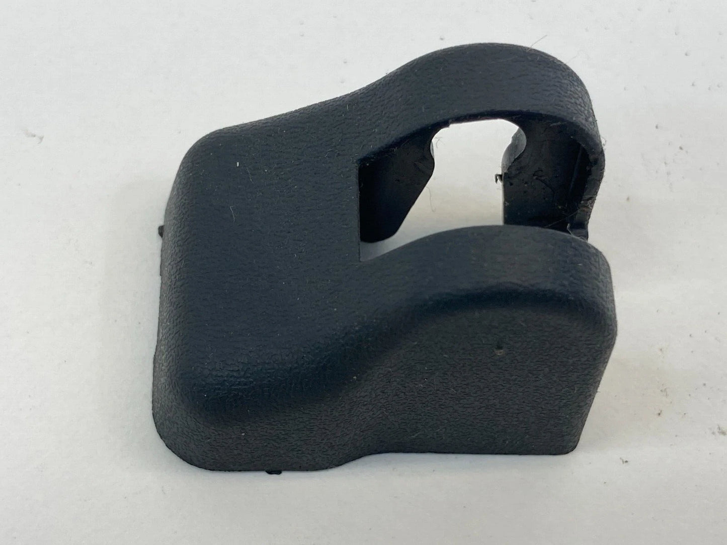 1997-2003 LEXUS ES300 LEFT DRIVER SEAT DOOR CHECK COVER 6862233010 OEM