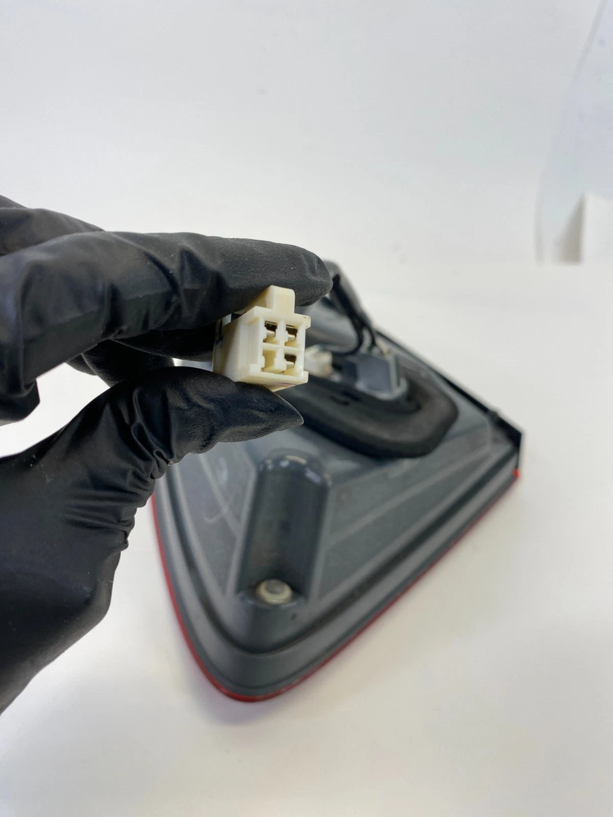 2007-2011 LEXUS GS350 REAR LEFT SIDE TRUNK LID INNER TAILLIGHT TAIL LAMP OEM