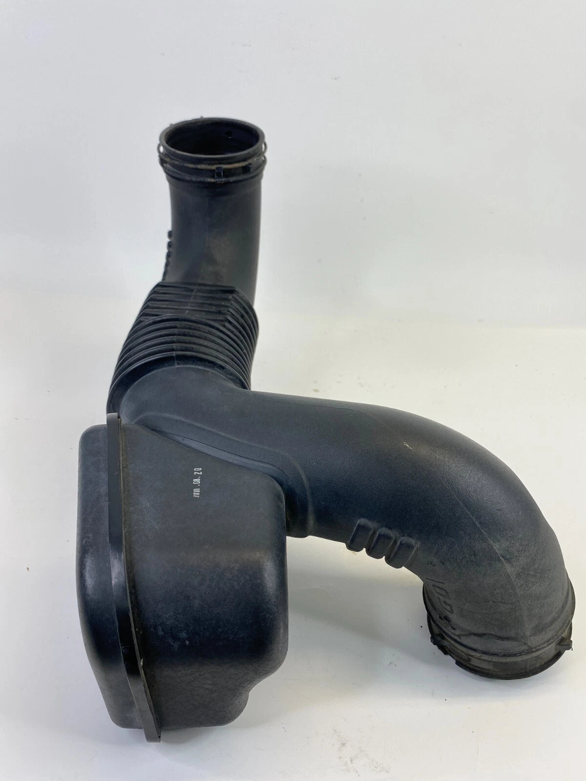 11-14 HYUNDAI SONATA 2.4L AT AIR CLEANER INTAKE DUCT HOSE TUBE OEM 28130-3Q160