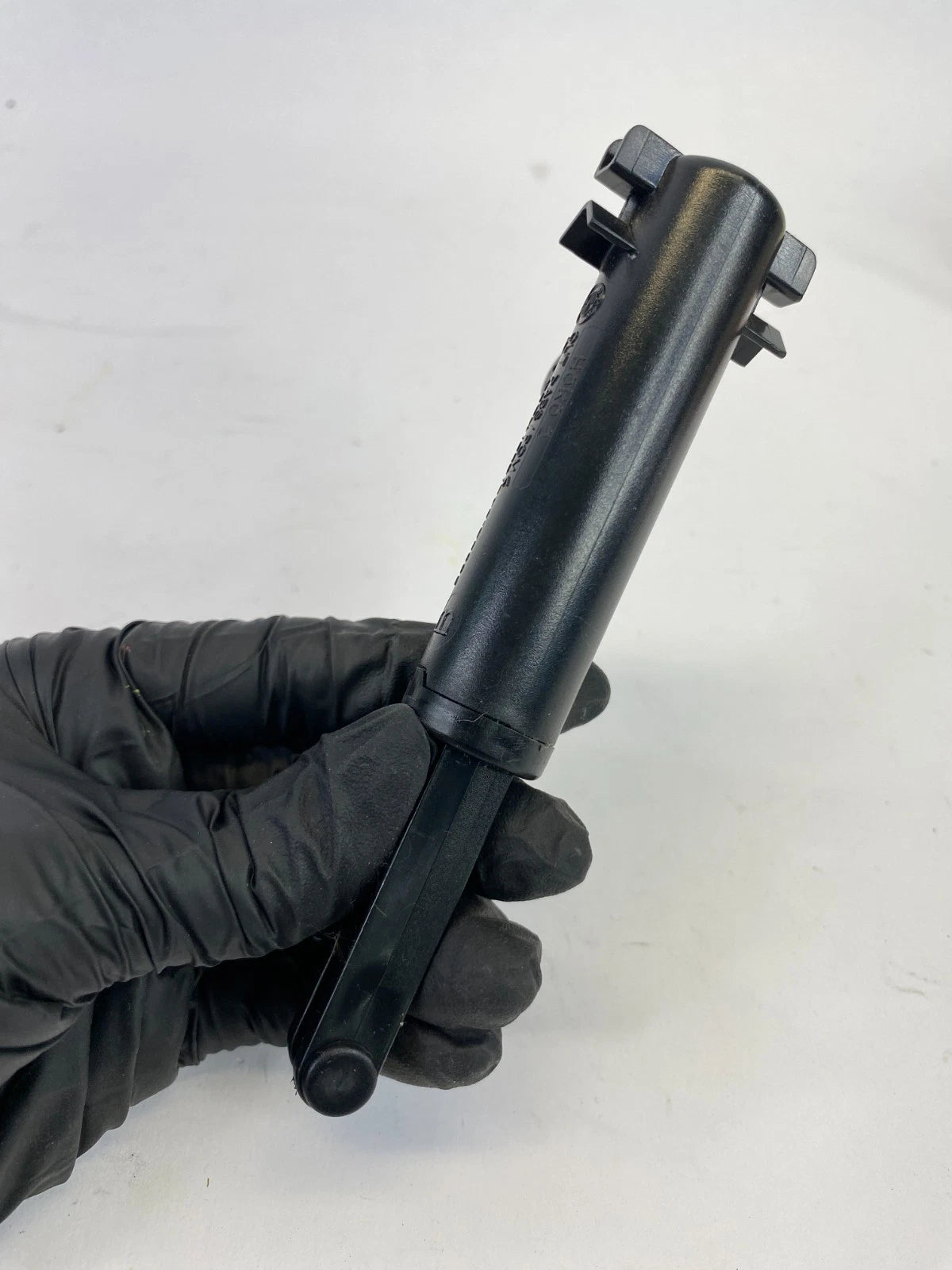2009-2014 BMW 328I XDRIVE 3 SERIES GLOVE BOX DAMPER STOPPER 51168224806 OEM