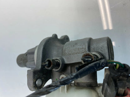 08 09 CHRYSLER TOWN & COUNTRY BRAKE MASTER CYLINDER W/ RESERVOIR BOTTLE TANK