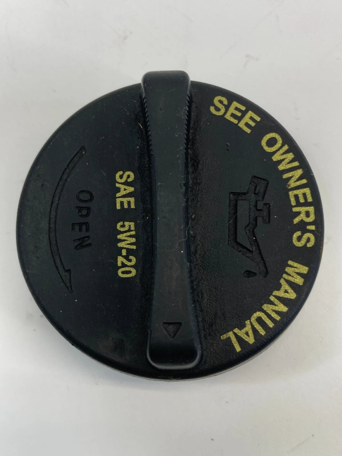 2006-2022 ACCENT 08-21 TUCSON ENGINE OIL FILLER TANK CAP COVER LID SAE 5W-20 OEM