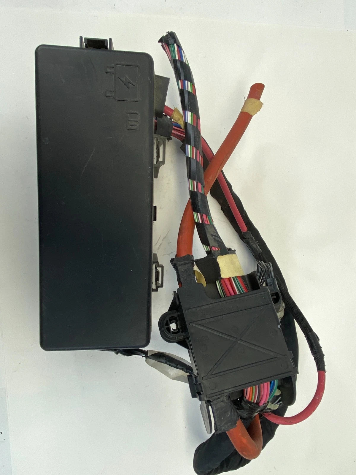 2010 CHRYSLER 300 REAR POWER DISTRIBUTION CENTER FUSE BOX FACTORY 68028014AB OEM