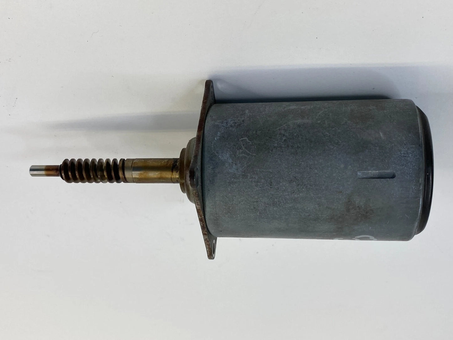 06-10 BMW 550I LEFT ECCENTRIC SHAFT ACTUATOR VALVETRONIC VVT MOTOR 7548389 OEM