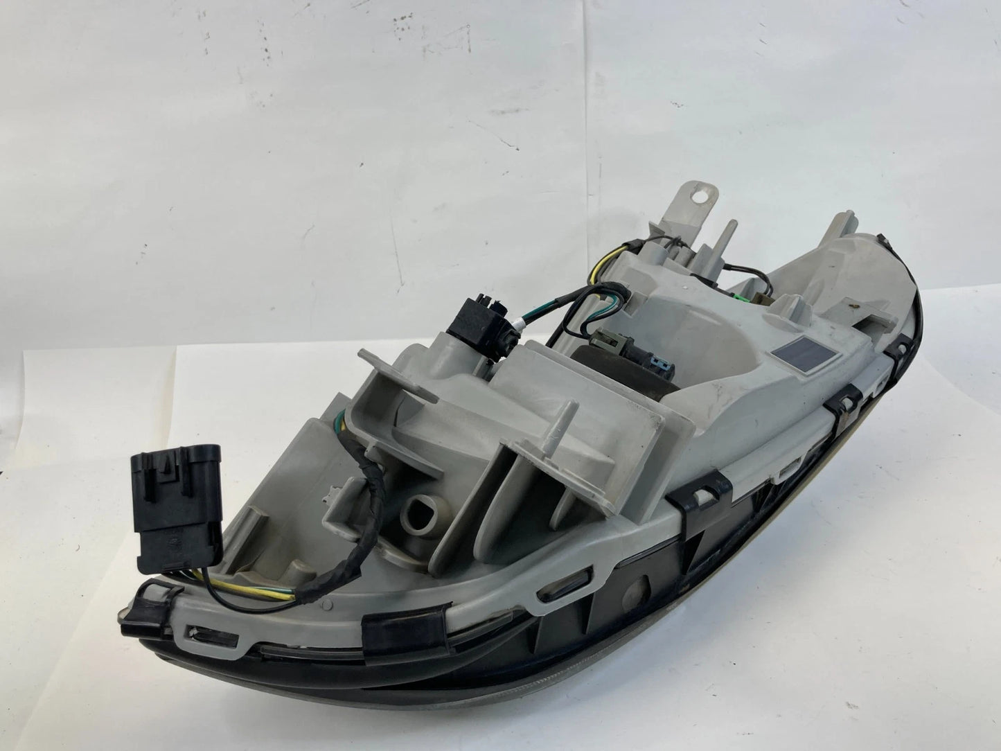 2008-2012 CHEVROLET MALIBU FRONT LEFT HEADLIGHT HEADLAMP HALOGEN 25984638 OEM