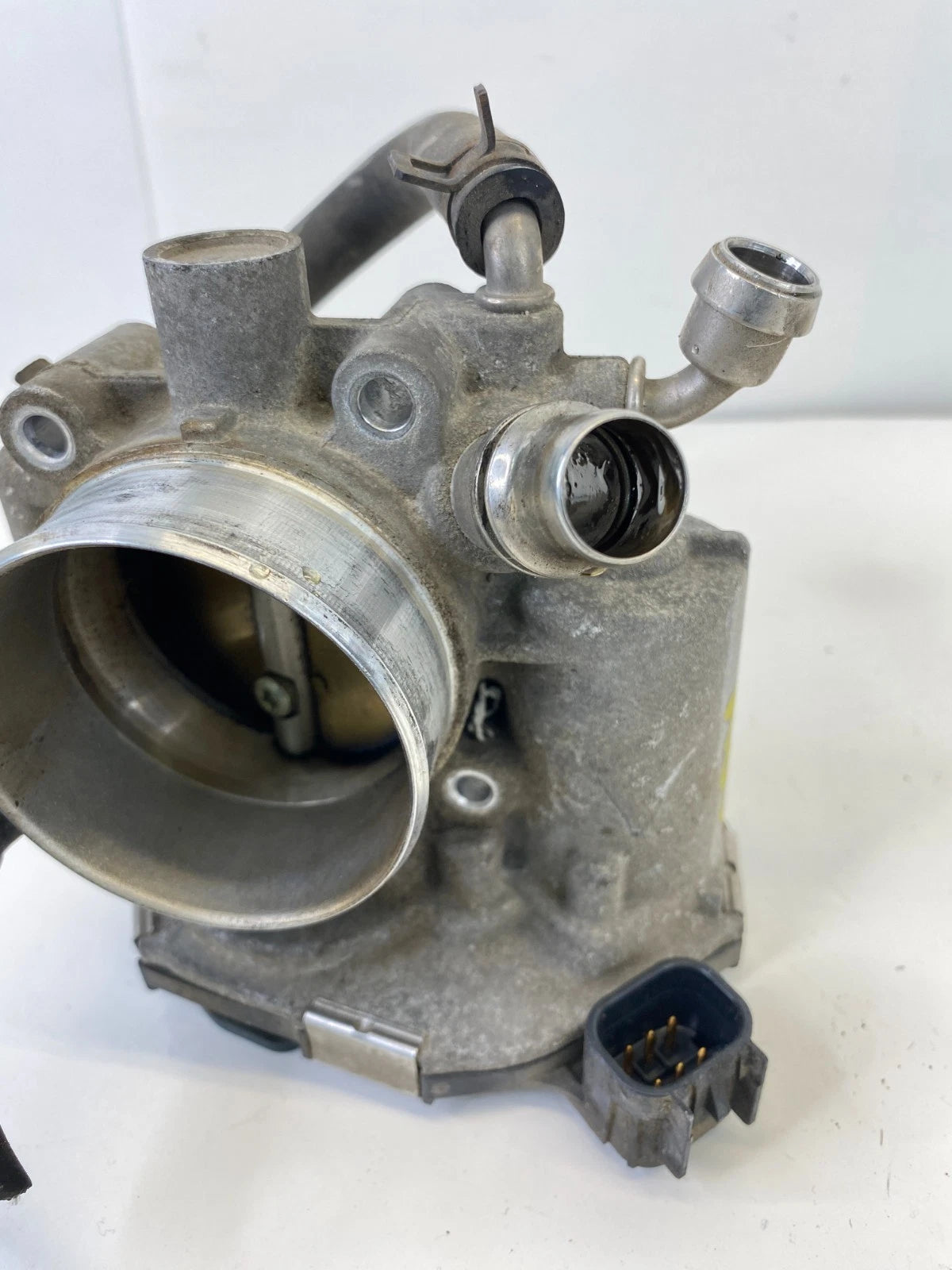 2009-2011 CHEVROLET AVEO5 1.6L L4 FUEL INJECTION THROTTLE BODY 55561495 OEM