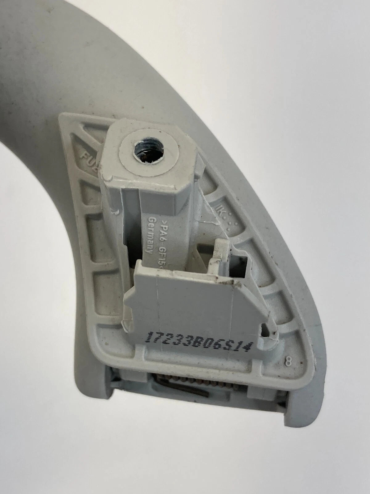 05-07 VW VOLKSWAGEN JETTA REAR RIGHT ROOF INNER GRAB GRIP HANDLE 1K0-857-607J