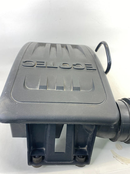 10-17 CHEVROLET EQUINOX 2.4L AIR INTAKE RESONATOR OUTLET DUCT HOSE 20920721 OEM