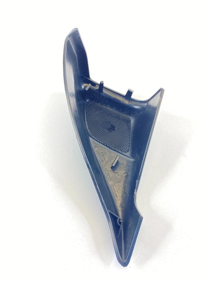 04-11 VOLVO S40 FRONT RIGHT PASSENGER SIDE DOOR SPEAKER TWEETER COVER TRIM PANEL