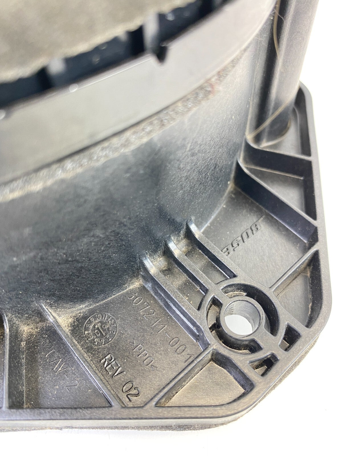 2010-2017 Buick Enclave 10-16 GMC Acadia Front Right Pass Door Speaker 25994307