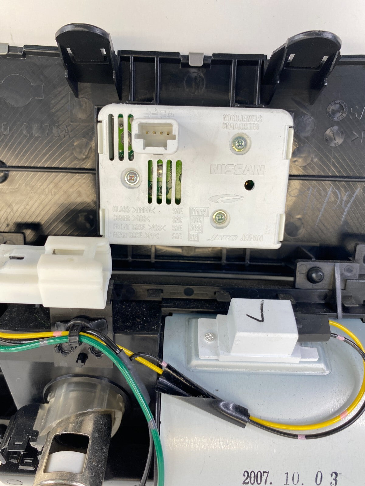 2007 2008 Infiniti FX35 Center Console Clock Storage Bezel Trim 68460-CL70A OEM