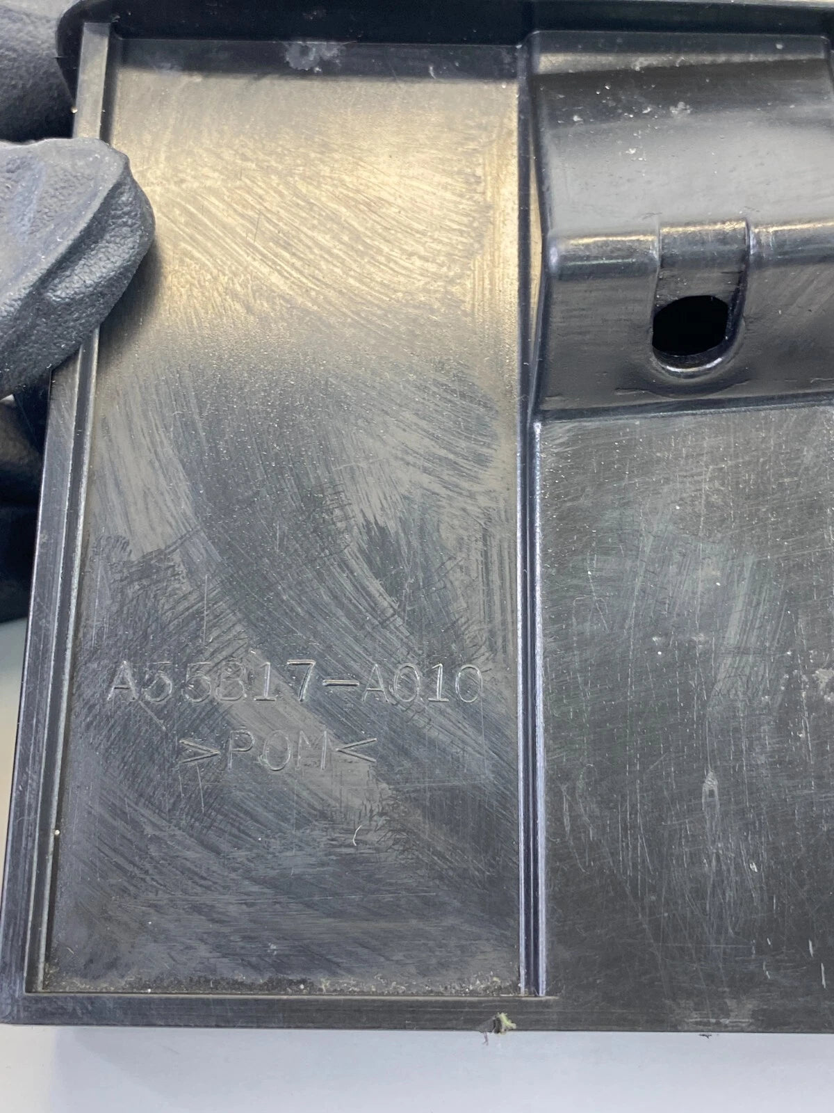 2002-2006 TOYOTA CAMRY CENTER CONSOLE ASHTRAY ASH TRAY COIN STORAGE A55B17-A010