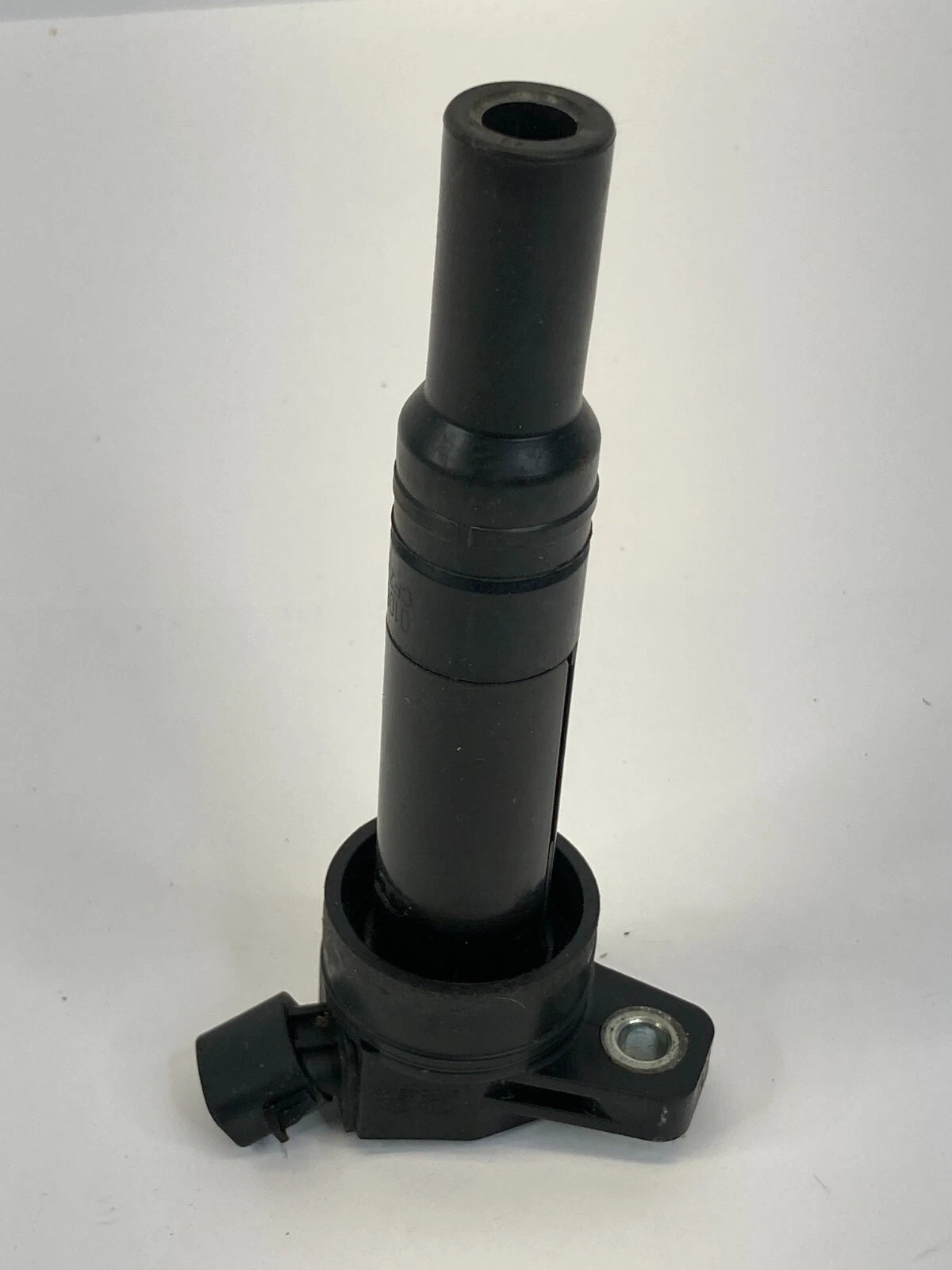 2011-2016 HYUNDAI ELANTRA 1.8L L4 IGNITER IGNITION COIL ASSEMBLY 27300-2E000 OEM