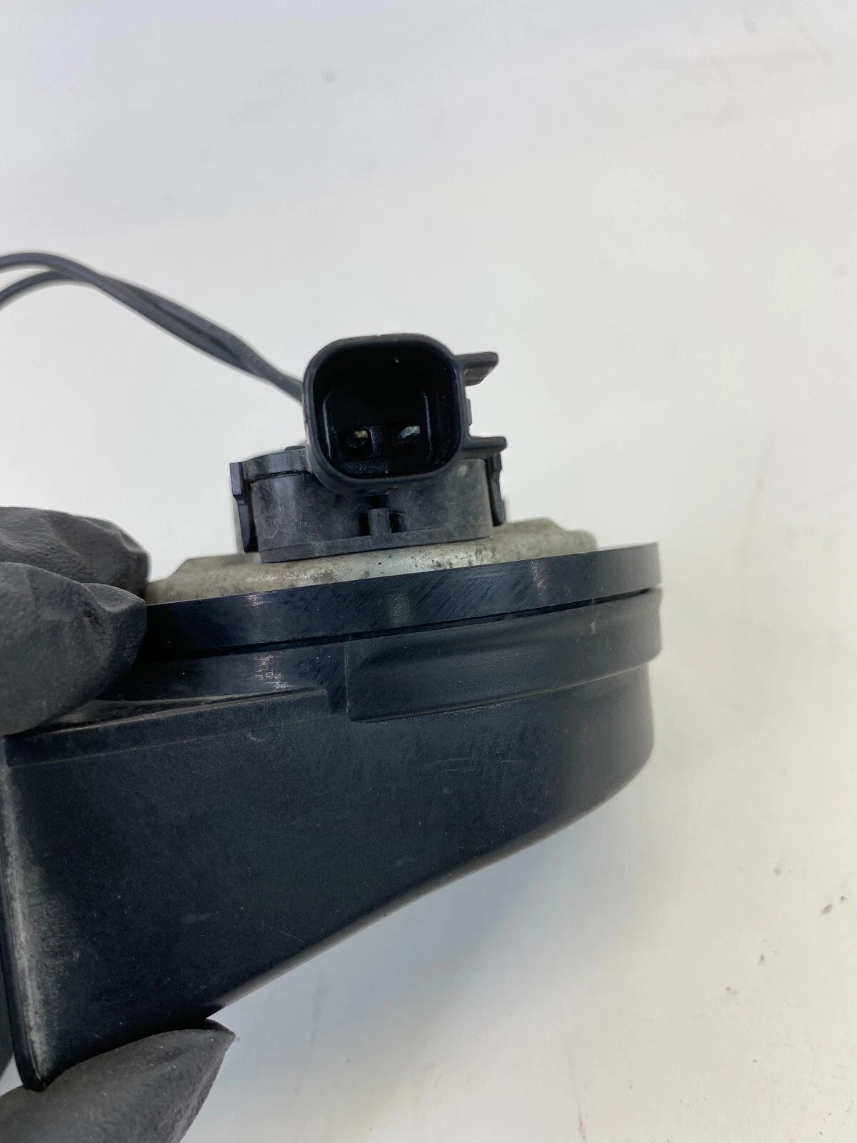 2013-2016 FORD FUSION LOW & HIGH TONE HORN ALARM DUAL SIREN SIGNAL E3007042 OEM