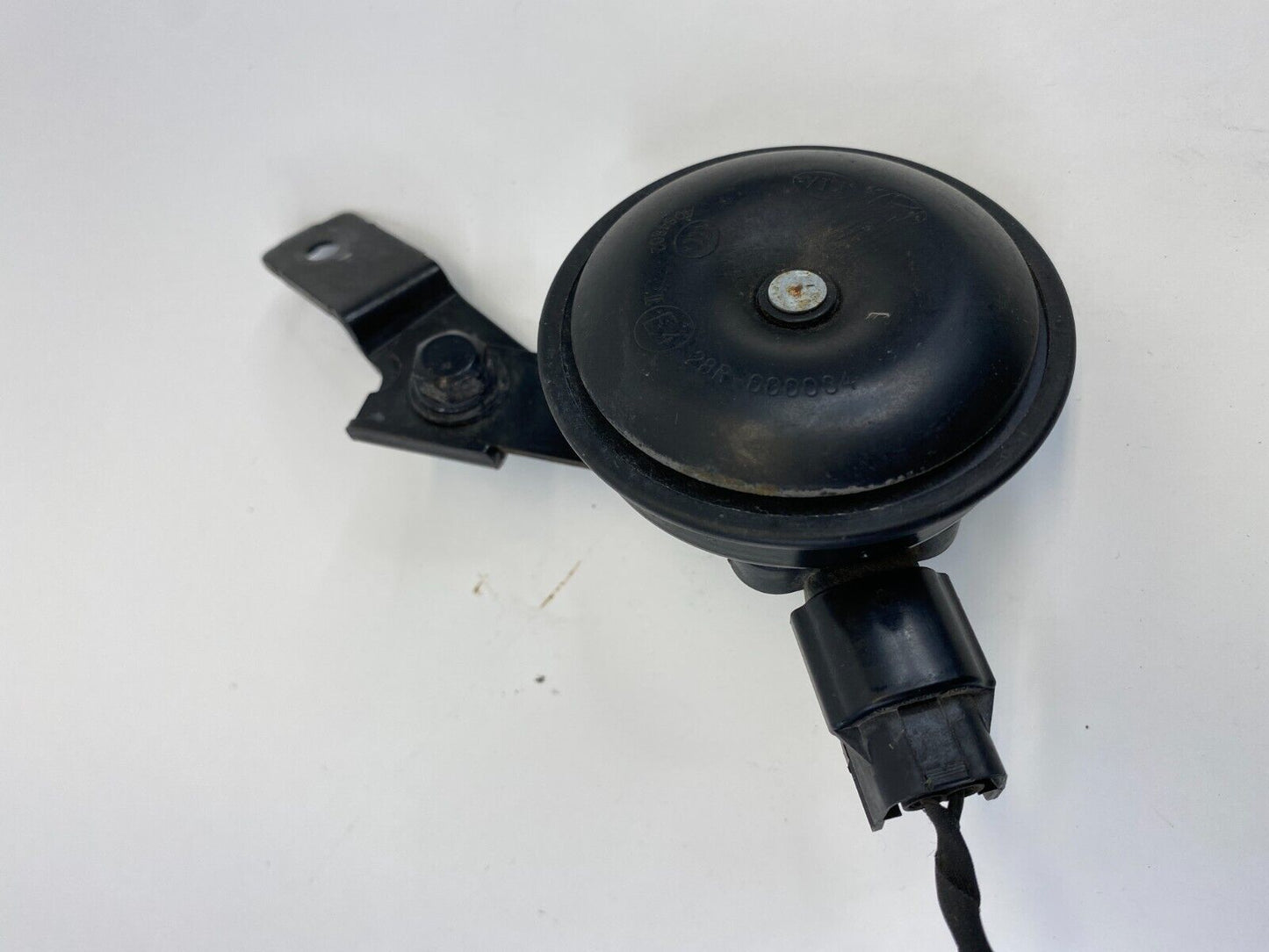 2014-2018 Kia Forte High Tone Note Signal Horn Alarm Siren 96630-A7000 OEM