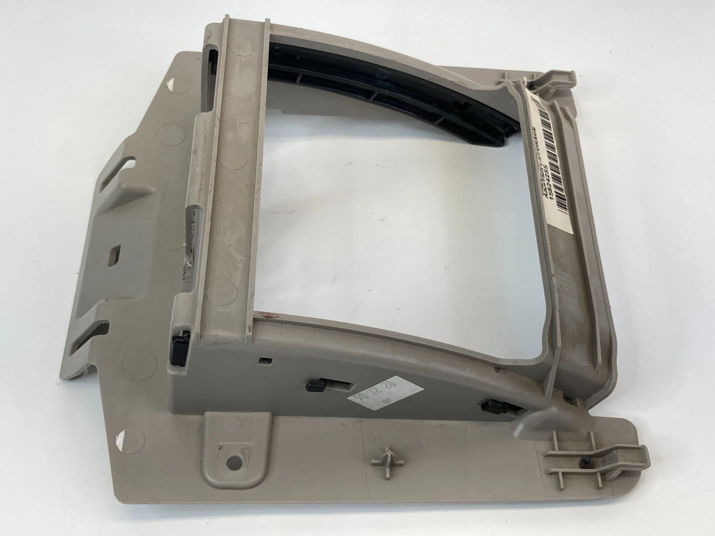 2006-2011 BUICK LUCERNE ASHTRAY STORAGE COMPARTMENT PULL OUT BASE SURROUND TRIM