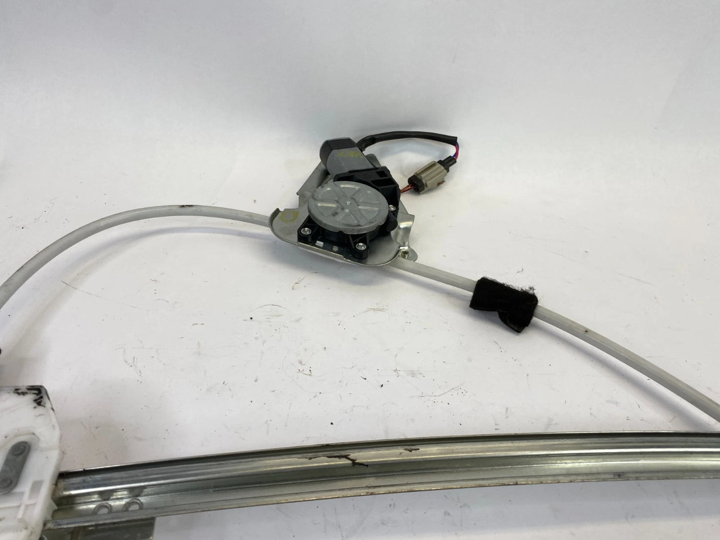 2006 2007 JEEP LIBERTY FRONT RIGHT RH SIDE POWER WINDOW MOTOR W/ REGULATOR OEM