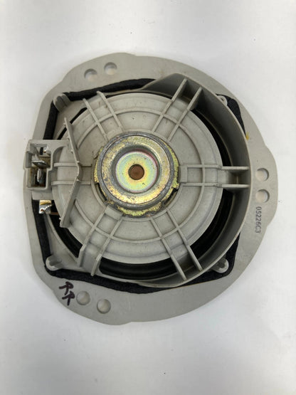 2004-2008 SUBARU FORESTER REAR RIGHT DOOR AUDIO SOUND SPEAKER 86301FE080 OEM
