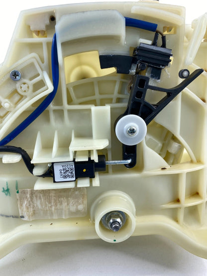 2015-2017 HYUNDAI SONATA A/T TRANSMISSION GEAR FLOOR SHIFTER SHIFT SELECTOR OEM