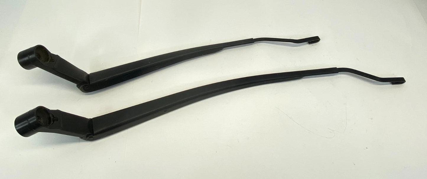 2010-2013 SUZUKI KIZASHI WINDSHIELD WIPER ARMS PAIR FRONT LEFT RIGHT OEM FACTORY