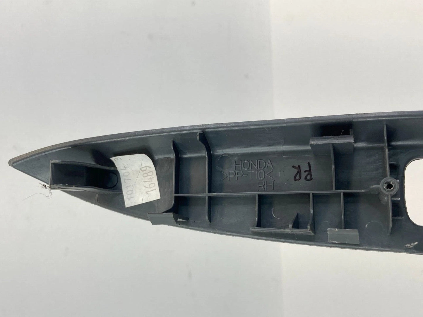 2005-2010 HONDA ODYSSEY REAR RIGHT SIDE DOOR POWER WINDOW SWITCH TRIM BEZEL OEM
