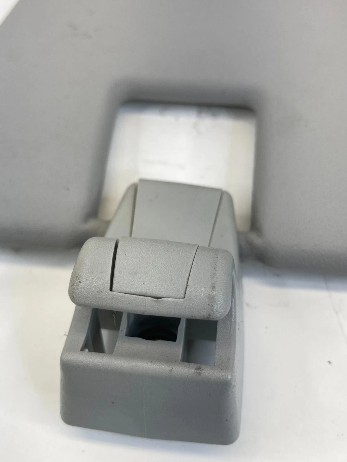 2007-2012 MERCEDES-BENZ GL450 ROOF RIGHT SUNVISOR SUN VISOR SHADE OEM