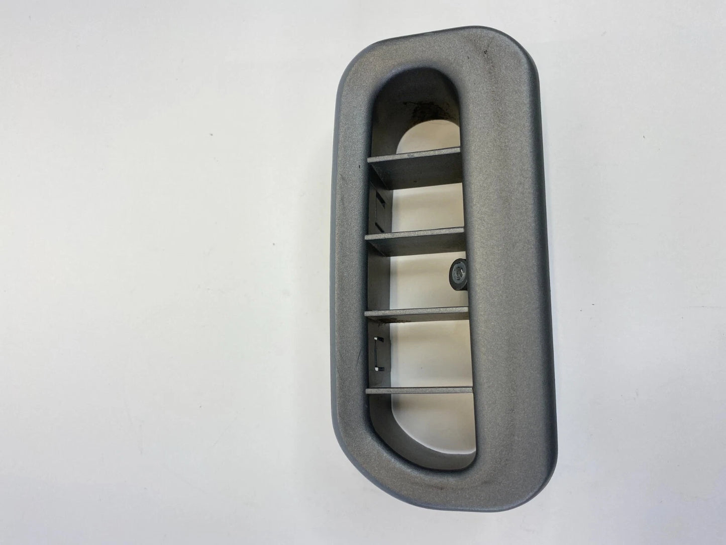 02-05 BMW 745LI 745I 03-08 760LI FRONT RIGHT SIDE B PILLAR AIR GRILLE 7010950