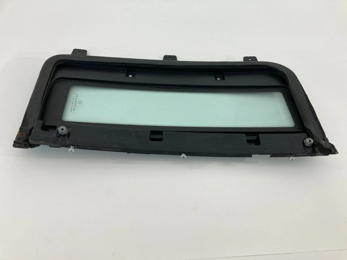 1990 1991 1992 1993 CHRYSLER IMPERIAL REAR LEFT DOOR WINDOW VENT GLASS FIXED OEM