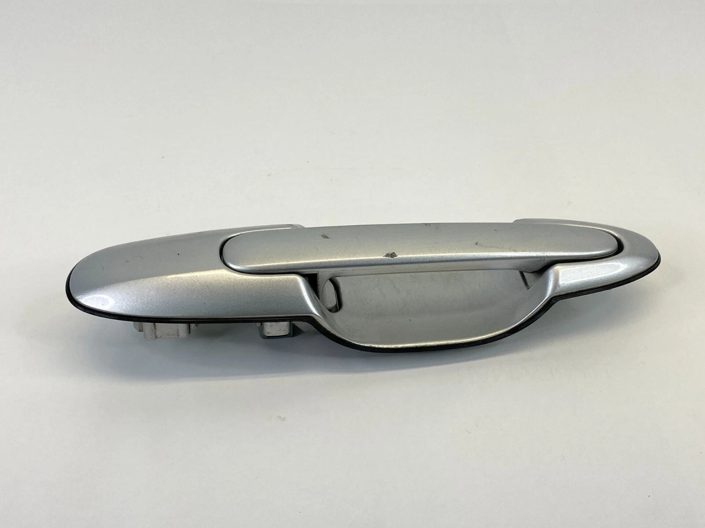 04-06 MAZDA MPV FRONT RIGHT PASSENGER SIDE DOOR EXTERIOR DOOR HANDLE ASSEMBLY