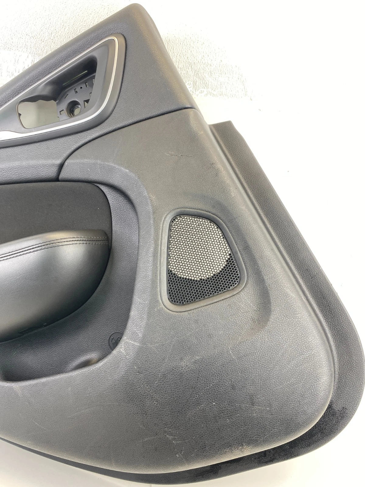 2015-2017 Chrysler 200 Rear Left Side Interior Door Panel Assembly 5MC33DX9AB