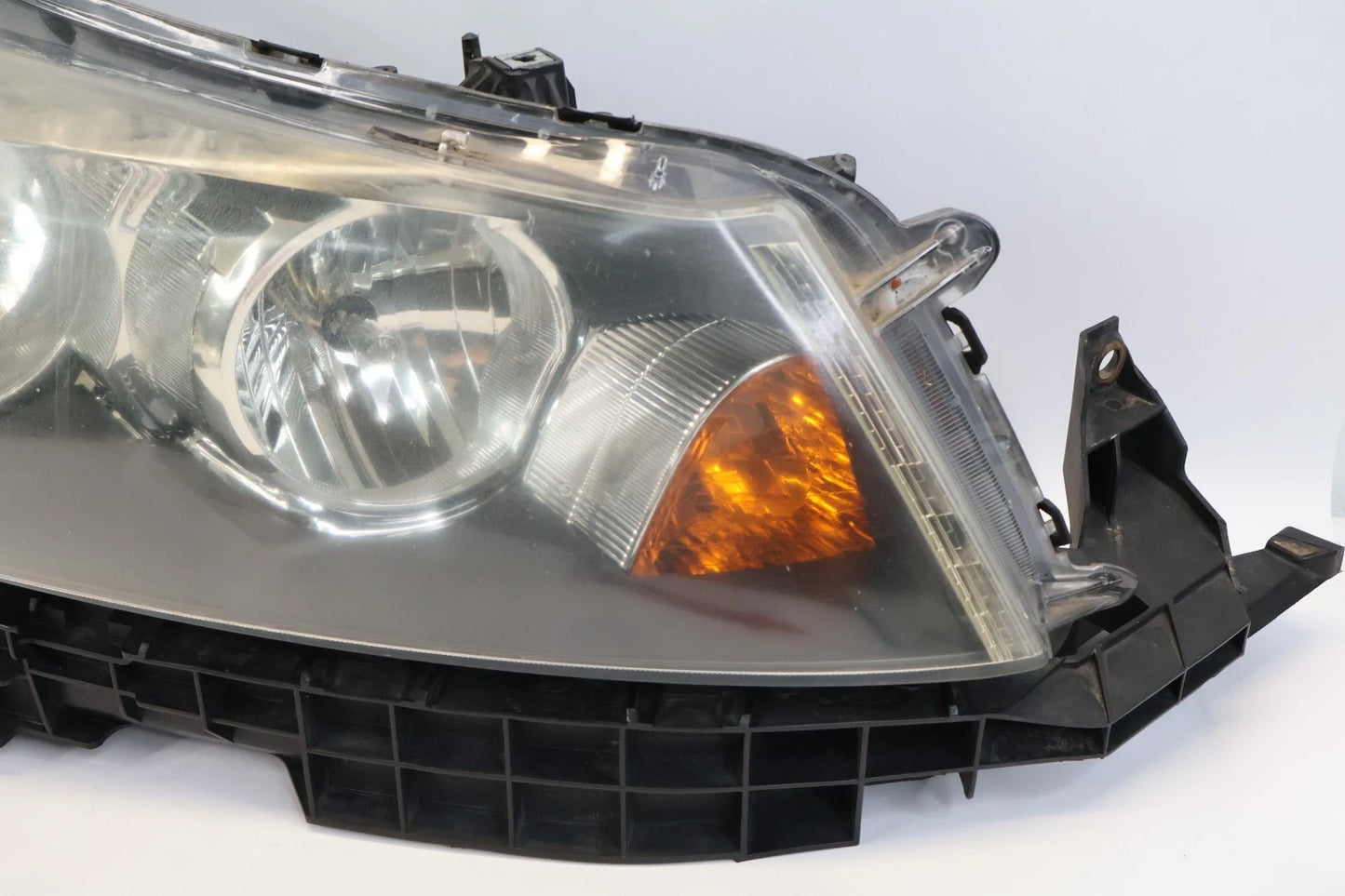 2008-2012 HONDA ACCORD SEDAN PASSENGER RIGHT HEADLIGHT HEAD LIGHT LAMP OEM