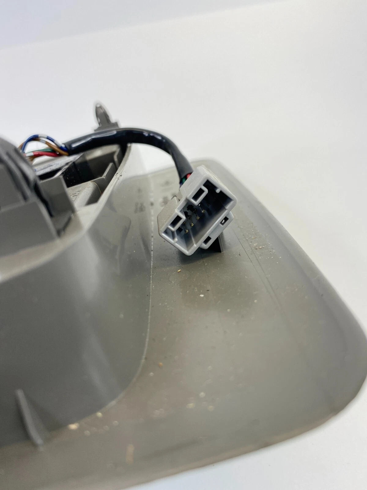 2004 2005 NISSAN MURANO OVERHEAD CONSOLE DOME LIGHT MAP READ LAMP SUNROOF SWITCH