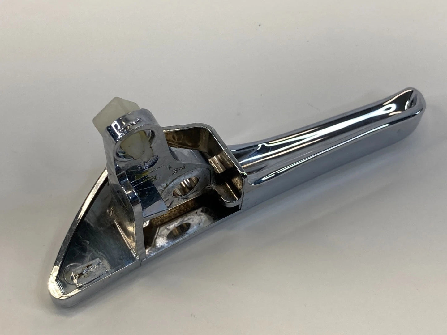 2006 MERCEDES-BENZ CLS500 FRONT RH INTERIOR CHROME DOOR HANDLE LEVER OEM FACTORY