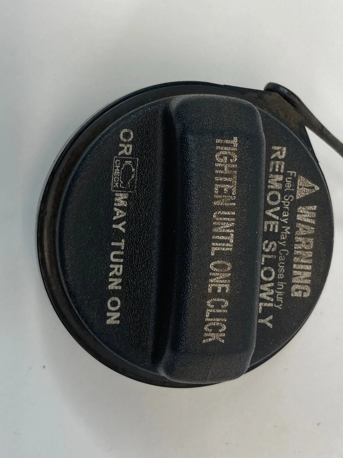 2012-2023 KIA RIO 04-09 SPECTRA 1.6L FUEL TANK FILLER GAS CAP LID COVER OEM