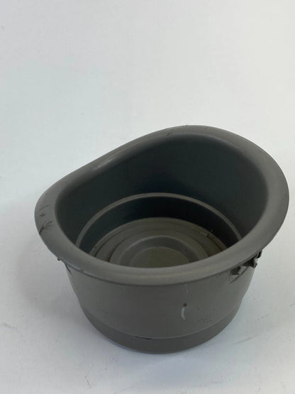 2000-2006 GMC YUKON CHEVROLET TAHOE REAR RIGHT CUP HOLDER BEZEL 15710892A OEM