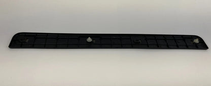 07 08 INFINITI G35 SEDAN FRONT RIGHT SIDE DOOR SILL SCUFF PLATE 769B0-JK600 OEM