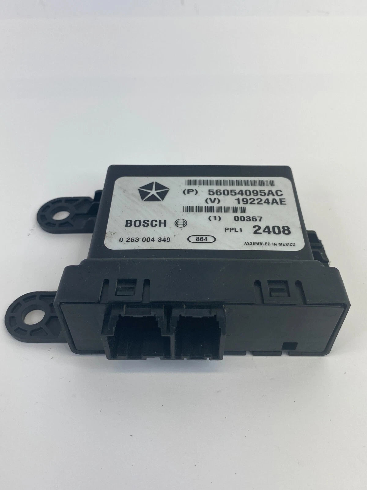 09 VW ROUTAN TOWN & COUNTRY RR PARKING ASSIST CONTROL MODULE UNIT 56054095A OEM